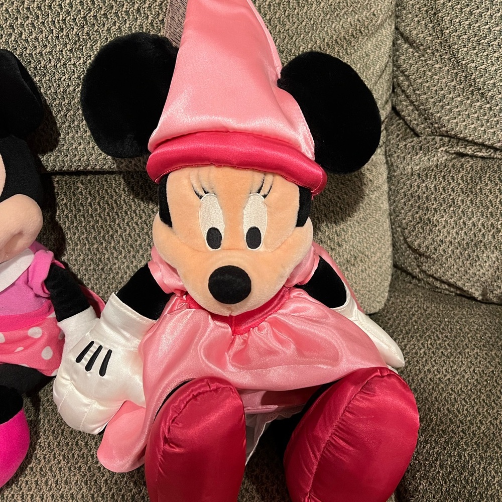 Minnie Mouse Stuffed Animal